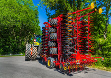 Sowing machines Väderstad Spirit 800S