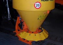 Attachable Spreaders Pronar PS 250 M