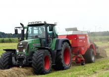 Square balers Welger D 4050