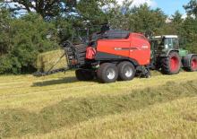 Square balers Kuhn SB 890