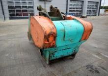 Steel scrap cutters VTN CM 4000