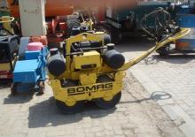 Tandem titreşimli silindirler Bomag BW 75 S-2