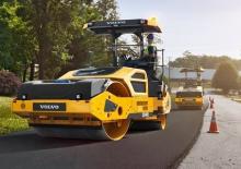 Tandem titreşimli silindirler Volvo DD140B