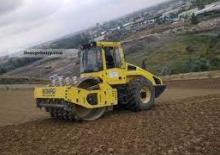 Tek silindirli makaralar Bomag BW 214 PDHC-4