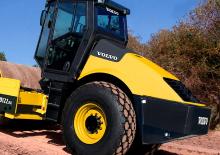 Tek silindirli makaralar Volvo SD122F