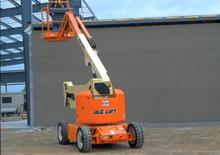 Tekerlekli Mafsall Bomlu Asansörler JLG E450AJ