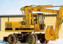 Tekerlekli ekskavatörler Caterpillar 212B