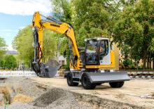 Tekerlekli ekskavatörler Liebherr A 912 Compact Litronic