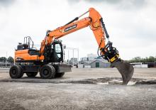 Tekerlekli ekskavatörler Develon DX170W-7 