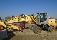 Tekerlekli ekskavatörler New Holland MH 5.6