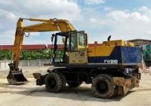Tekerlekli ekskavatörler Komatsu PW210-1