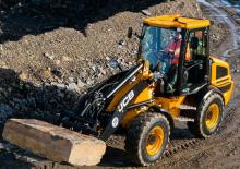 Tekerlekli yükleyiciler JCB 409