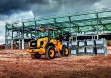 Tekerlekli yükleyiciler JCB 411 HT