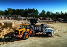 Tekerlekli yükleyiciler JCB 437 HT