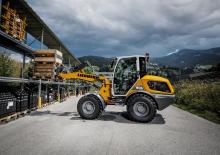 Tekerlekli yükleyiciler Liebherr L 504 Compact