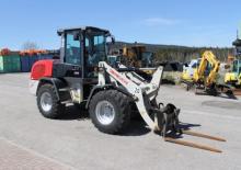 Tekerlekli yükleyiciler Takeuchi TW 10