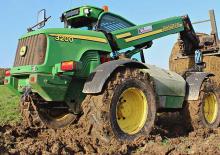 Telehandlers John Deere 3200