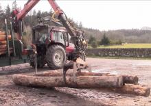 Timber loading cranes Epsilon E 98 A