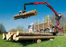 Timber loading cranes Epsilon M 120 Z 96