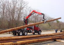 Timber loading cranes Epsilon S 260 Z 96
