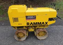 Titreşimli hendek kazanları Rammax RW 702