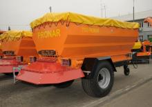 Towed Spreaders Pronar T 131