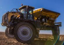 Track tractors Challenger MT738
