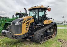 Track tractors Challenger MT775E