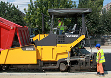 Tracked Asphalt Pavers Volvo ABG7820