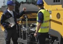 Tracked Asphalt Pavers Volvo ABG325