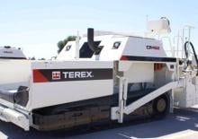 Tracked Asphalt Pavers Terex CR462