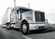 Truck Tractors - Tractor Units International 9900i 124 Low-Roof Sleeper Cummins ISX15