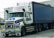 Truck Tractors - Tractor Units Mack TRIDENT Day Cab MP8 6x4
