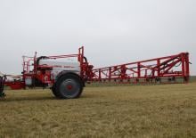 Trailed field sprayers Unia Egret 2015