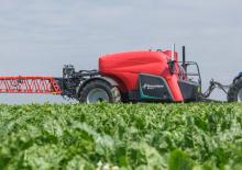 Trailed field sprayers Kverneland iXtrack T6 iXflow-E
