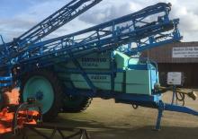 Trailed field sprayers Berthoud Maxxor 40