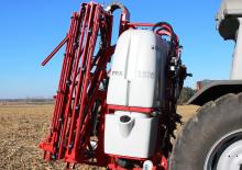 Trailed field sprayers Unia Rex 1215