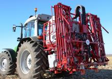 Trailed field sprayers Unia Rex 1218