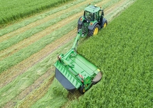 Trailed mowers disc with conditioner John Deere S310R