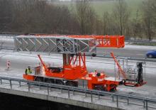 Trailer Mounted Articulating Boom Lifts Moog MBI 210-2/S