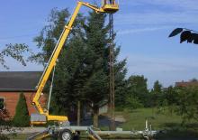 Truck Mounted Articulating Boom Lifts OMMELIFT Mini 10.5 E