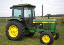 Traktörler 4wd John Deere 2750
