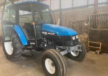 Traktörler 4wd Ford-NH 4835 A Splitt