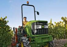 Traktörler 4wd John Deere 5080 GV