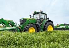 Traktörler 4wd John Deere 6115 M-OOS