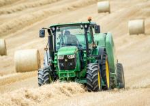 Traktörler 4wd John Deere 6115MC