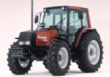 Traktörler 4wd Valtra 8000