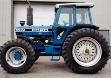 Traktörler 4wd Ford-NH 8630 A Powershift