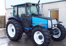 Traktörler 4wd Valtra 900-4