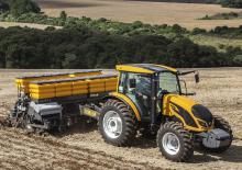 Traktörler 4wd Valtra A114